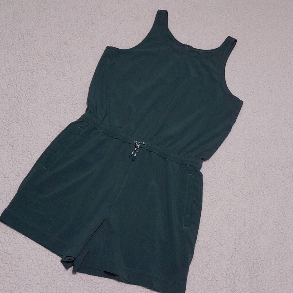 Athleta romper suits teen